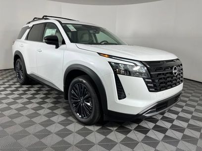 New 2026 Nissan Pathfinder SL w/ SL Premium Package