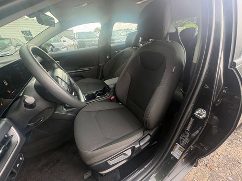 Used 2026 Kia K4 FWD image 29
