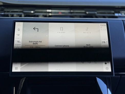 Used 2024 Land Rover Range Rover Sport SE image 45