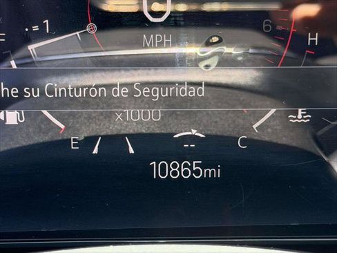Used 2025 GMC Terrain Elevation AWD/4WD image 28
