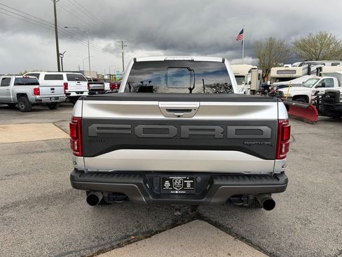 Used 2019 Ford F150 Raptor w/ Equipment Group 802A Luxury AWD/4WD image 3