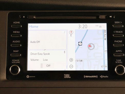 Used 2018 Toyota Sienna Limited image 34