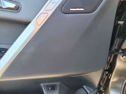 Certified 2025 BMW iX xDrive50 w/ Premium Package image 24