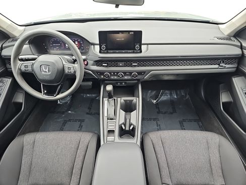 Used 2024 Honda Accord EX image 9
