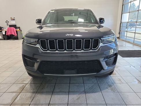 New 2026 Jeep Grand Cherokee Laredo X AWD/4WD image 3