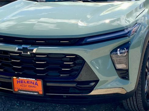 New 2026 Chevrolet Trax ACTIV FWD image 12