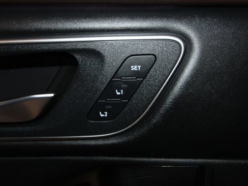Used 2023 Nissan Rogue Platinum w/ Platinum Premium Package AWD/4WD image 10