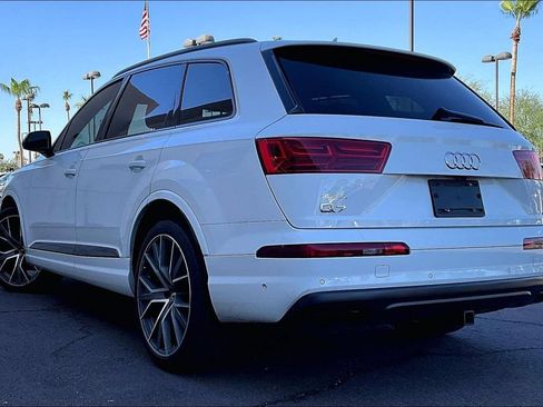 Used 2019 Audi Q7 3.0T Prestige w/ Prestige Package AWD/4WD image 4