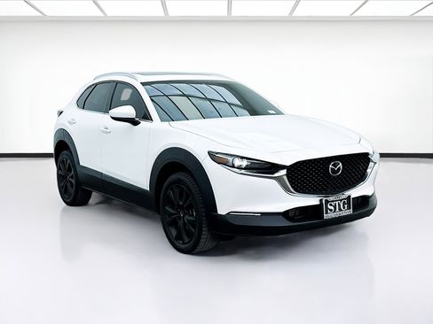 Used 2021 MAZDA CX-30 AWD 2.5 S w/ Premium Package image 3