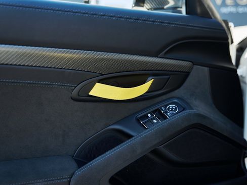 Used 2025 Porsche 718 Cayman GT4 RS w/ Weissach Package image 30