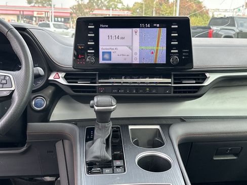 Certified 2023 Toyota Sienna XSE image 29