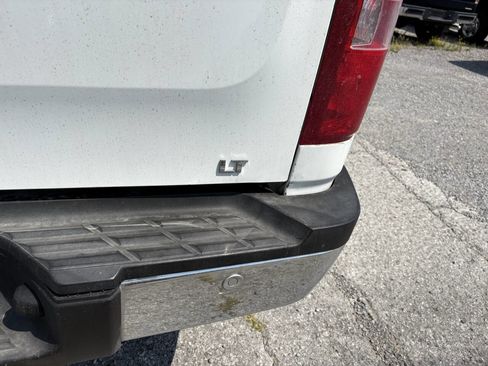 Used 2011 Chevrolet Silverado 2500 LT w/ Interior Plus Package image 10