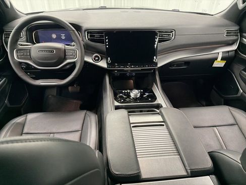 New 2025 Jeep Wagoneer Series II w/ Convenience Group I AWD/4WD image 16