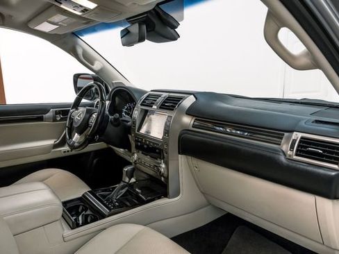 Used 2021 Lexus GX 460 Premium image 13