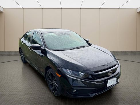 Used 2020 Honda Civic Sport image 9