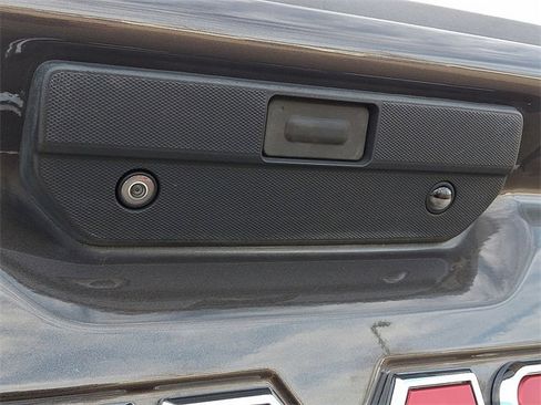 Used 2019 GMC Sierra 1500 Elevation w/ Elevation Value Package image 29