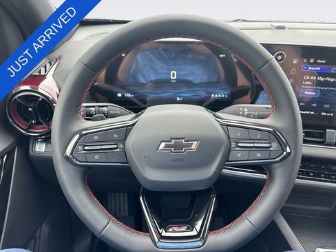 New 2026 Chevrolet Equinox RS w/ Convenience Package III FWD image 14
