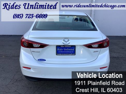 Used 2018 MAZDA MAZDA3 Touring FWD image 6