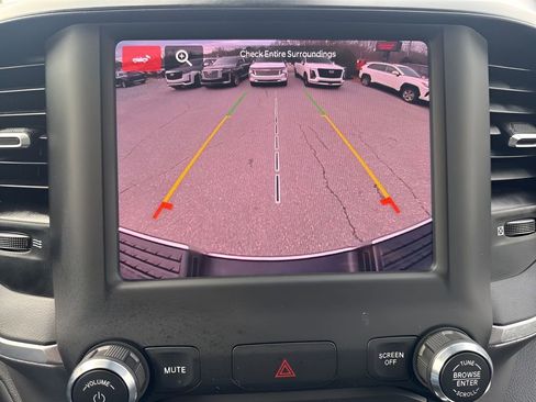 Used 2024 RAM 2500 Big Horn w/ Bed Utility Group image 19