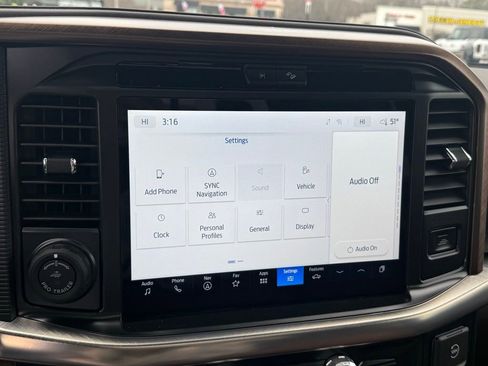 New 2025 Ford F150 King Ranch w/ FX4 Off-Road Package image 24