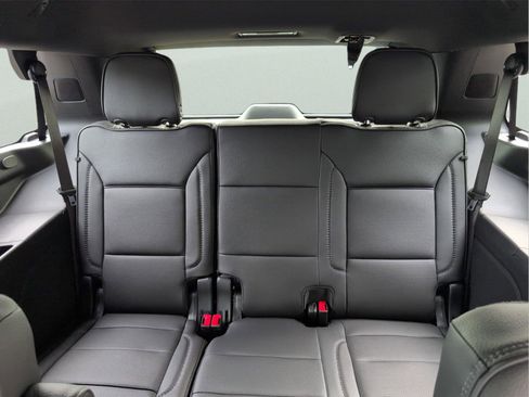 New 2026 GMC Yukon Denali w/ Sun & Power Step Package AWD/4WD image 21