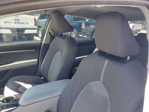Certified 2023 Toyota Camry LE FWD image 17