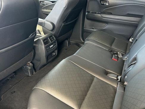 Used 2020 Honda Passport Elite image 13