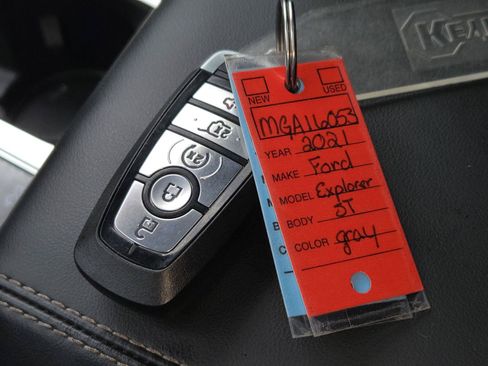 Used 2021 Ford Explorer ST w/ Equipment Group 401A AWD/4WD image 9