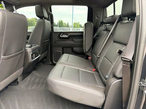 Used 2025 GMC Sierra 2500 SLT AWD/4WD image 15