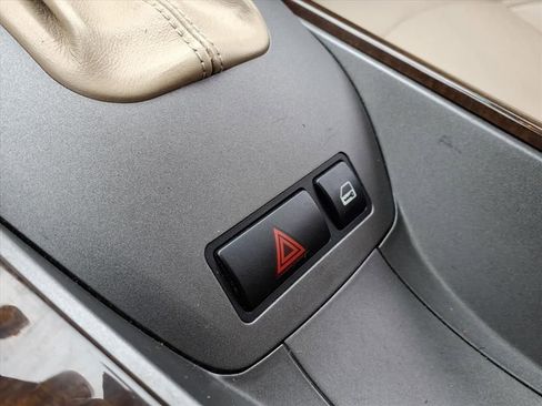 Used 2003 BMW Z4 3.0i image 19