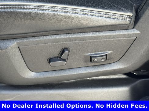 Used 2024 RAM 2500 Laramie AWD/4WD image 23