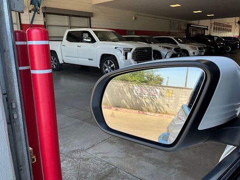 Used 2025 Mercedes-Benz GLA 250 image 19