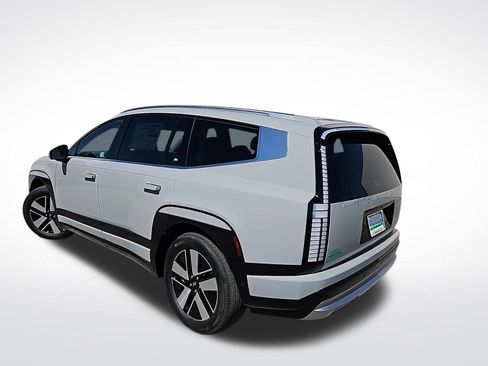 New 2026 Hyundai Ioniq 9 SEL image 7