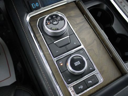 Used 2020 Ford Expedition Max Platinum AWD/4WD image 30