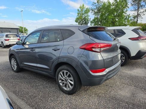 Used 2016 Hyundai Tucson SE w/ Option Group 02 image 2
