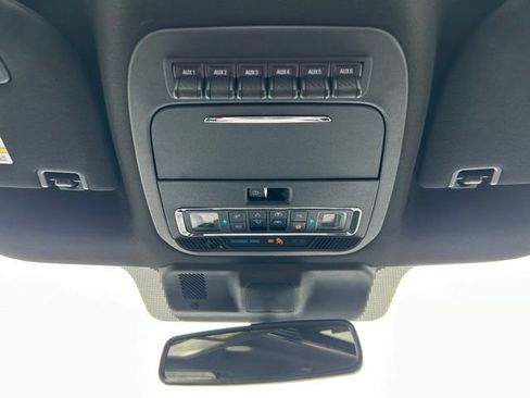 Used 2024 Ford F350 Platinum w/ Tremor Off-Road Package AWD/4WD image 19