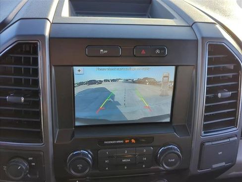 Used 2018 Ford F150 XLT w/ Equipment Group 302A Luxury image 18