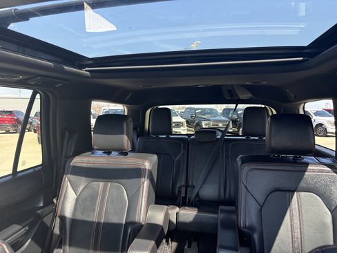 Used 2023 Ford Expedition Timberline image 19