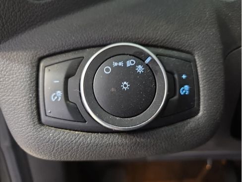 Used 2015 Ford Escape S image 32