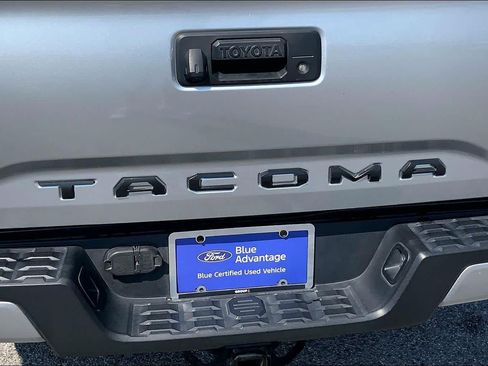 Used 2023 Toyota Tacoma TRD Sport RWD image 31