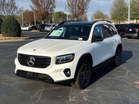 New 2026 Mercedes-Benz GLB 250 image 3
