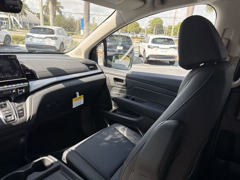 New 2026 Honda Odyssey EX-L image 11