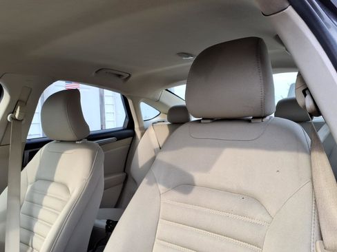 Used 2015 Ford Fusion SE FWD image 7