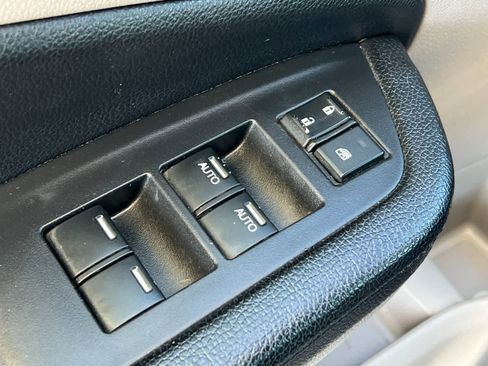 Used 2017 Honda Pilot EX image 14