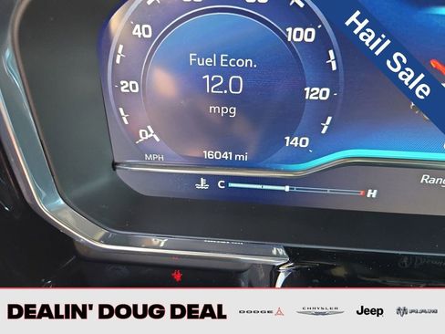 Used 2024 Chevrolet Silverado 1500 LT Trail Boss w/ LT Trail Boss Premium Package image 17