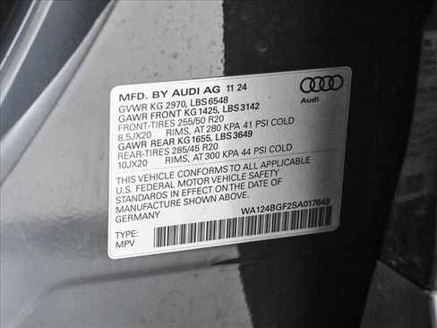 Certified 2025 Audi Q6 e-tron Premium Plus w/ Premium Plus AWD/4WD image 26