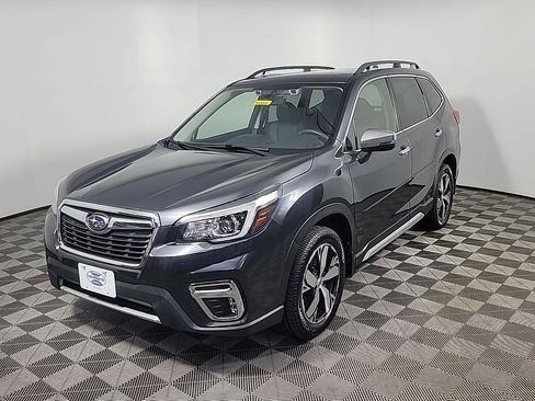 Used 2019 Subaru Forester Touring image 13
