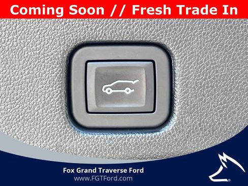 Used 2024 Chevrolet Traverse RS w/ LPO, Floor Liner Package AWD/4WD image 36