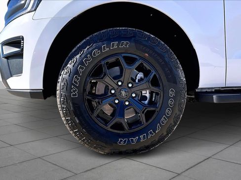 Certified 2024 Ford Expedition Timberline image 22