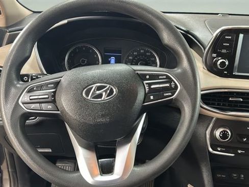 Used 2020 Hyundai Santa Fe SE FWD image 12